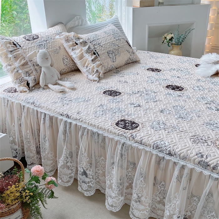 91家纺网 家纺一手货源 找家纺 胜权家纺 2024新款13372全棉夹棉宫廷风皇冠蕾丝床裙 古琦