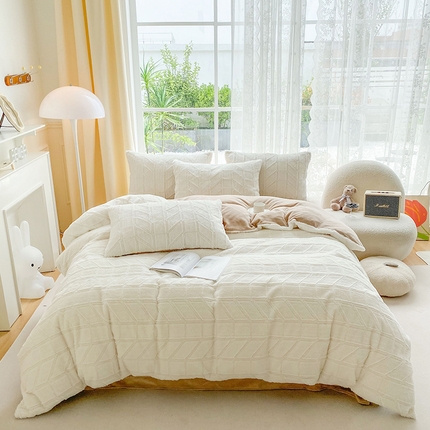 91家纺网 家纺一手货源 找家纺 （总）绒世界 2024新款兔兔绒牛奶绒四件套