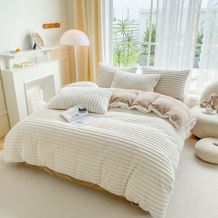 91家纺网 家纺一手货源 找家纺 （总）绒世界 2024新款兔兔绒牛奶绒四件套