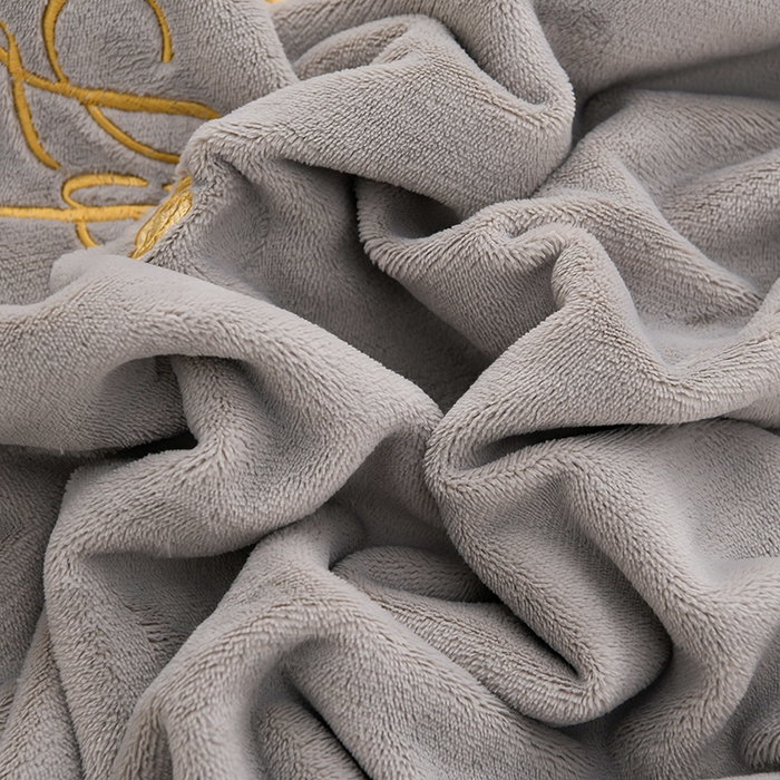 91家纺网 家纺一手货源 找家纺 氧家 2025款韩版纯色双层花边加厚牛奶绒四件套  素颜-时尚灰