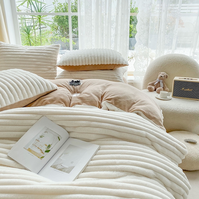 91家纺网 家纺一手货源 找家纺 （总）绒世界 2024新款兔兔绒牛奶绒四件套