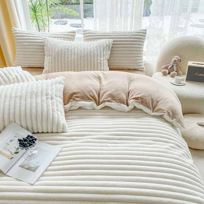 91家纺网 家纺一手货源 找家纺 （总）绒世界 2024新款兔兔绒牛奶绒四件套