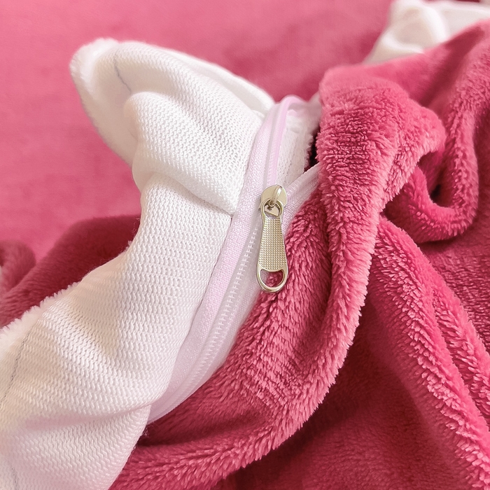 91家纺网 家纺一手货源 找家纺 找底底 2023新款牛奶绒花边床裙刺绣四件套 草莓粉