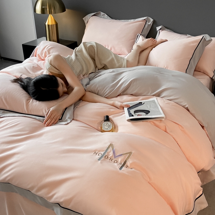 91家纺网 家纺一手货源 找家纺 遇见家居生活馆 2023新款亲肤棉磨毛刺绣四件套 玛利亚-嫩粉