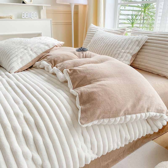 91家纺网 家纺一手货源 找家纺 （总）绒世界 2024新款兔兔绒牛奶绒四件套