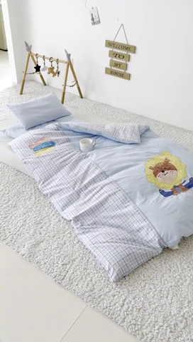 91家纺网 家纺一手货源 找家纺 喜多兔儿童家纺 2023新款小心动幼儿园三件套 蓝色心动小狮子