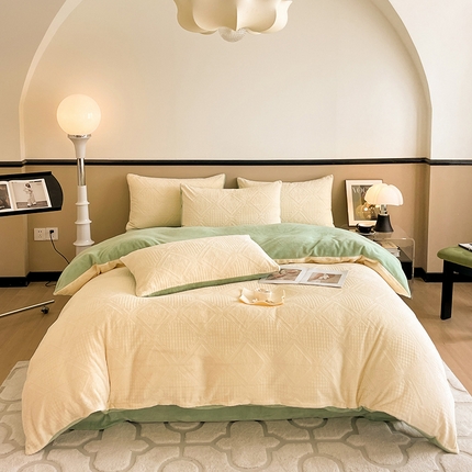 澳梵 2023新款雕花牛奶绒四件套 玫瑰庄园-米黄