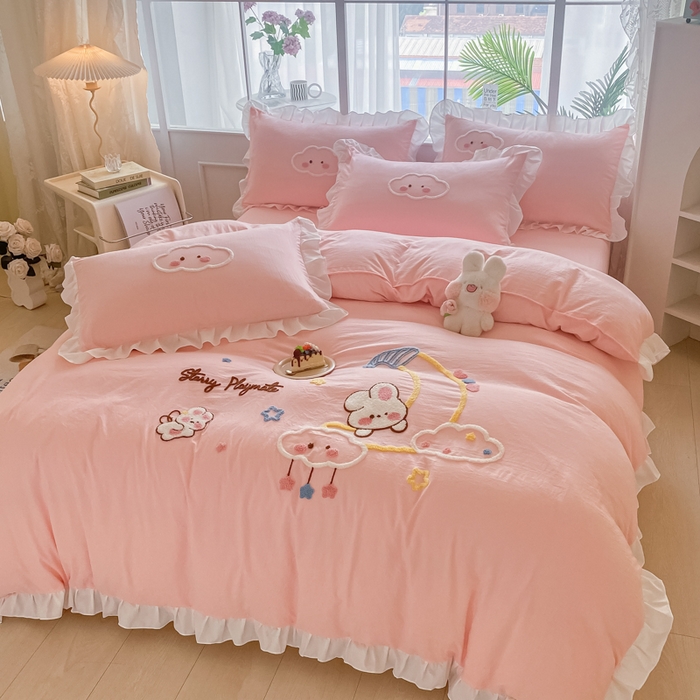 91家纺网 家纺一手货源 找家纺 易禾家纺 2024新款水洗棉毛巾绣晚安梦四件套专版花型 晚安梦-粉