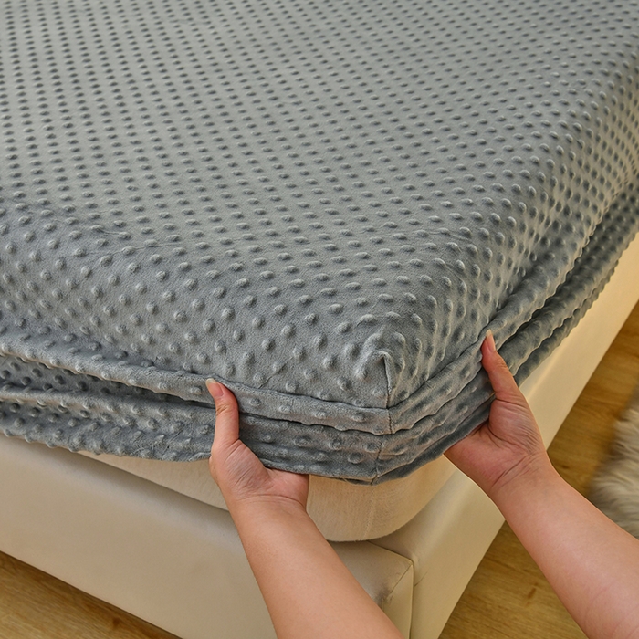 91家纺网 家纺一手货源 找家纺 家贝爱2023新款加厚宝宝绒暖豆豆床笠床罩 豆豆绒－深灰