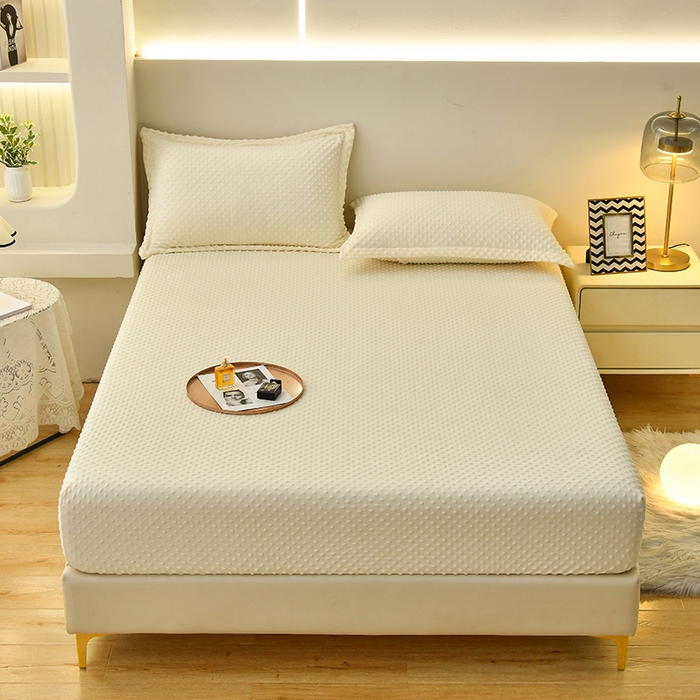 91家纺网 家纺一手货源 找家纺 家贝爱2023新款加厚宝宝绒暖豆豆床笠床罩 豆豆绒－米白