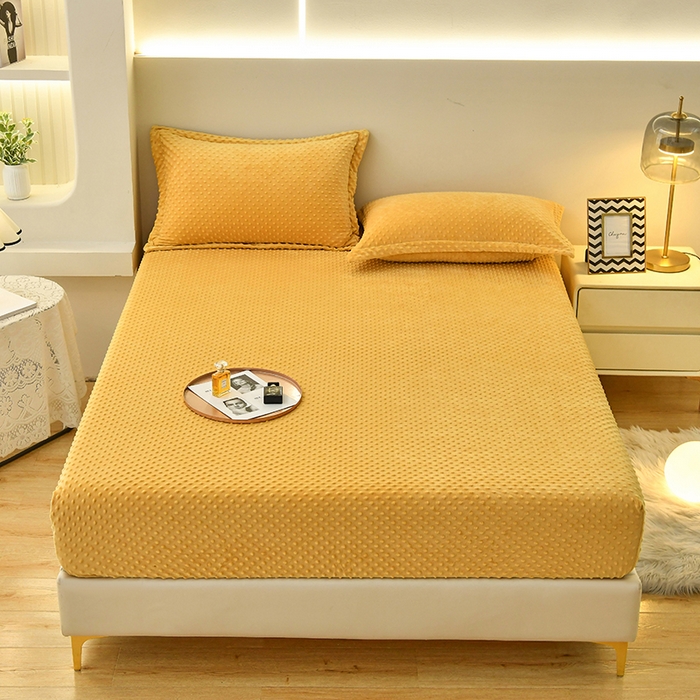 91家纺网 家纺一手货源 找家纺 家贝爱2023新款加厚宝宝绒暖豆豆床笠床罩 豆豆绒－金色