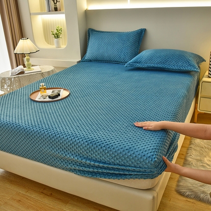91家纺网 家纺一手货源 找家纺 家贝爱2023新款加厚宝宝绒暖豆豆床笠床罩 豆豆绒－宝石蓝