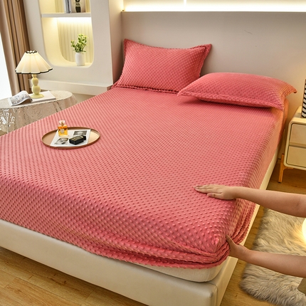 91家纺网 家纺一手货源 找家纺 家贝爱2023新款加厚宝宝绒暖豆豆床笠床罩 豆豆绒－豆沙