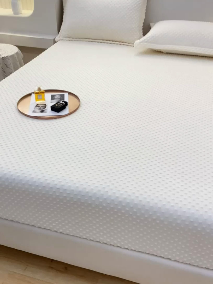 91家纺网 家纺一手货源 找家纺 家贝爱2023新款加厚宝宝绒暖豆豆床笠床罩 豆豆绒－米白