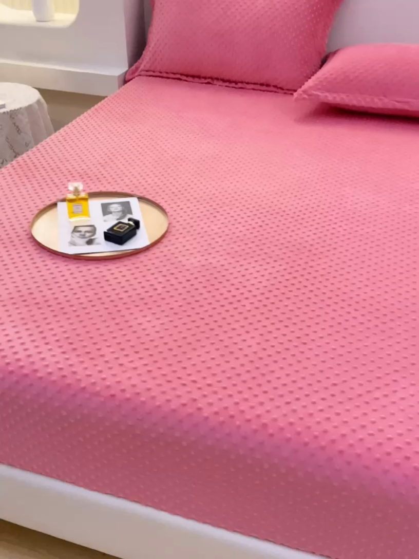 91家纺网 家纺一手货源 找家纺 家贝爱2023新款加厚宝宝绒暖豆豆床笠床罩 豆豆绒－豆沙