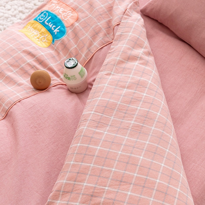 91家纺网 家纺一手货源 找家纺 喜多兔儿童家纺 2023新款小心动幼儿园三件套 豆沙色心动小蜜蜂