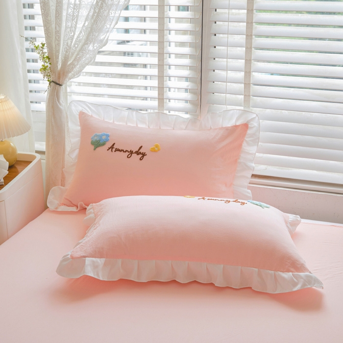 91家纺网 家纺一手货源 找家纺 易禾家纺 2024新款水洗亲肤棉毛巾绣四件套专版花型-幸福兔 幸福兔-粉