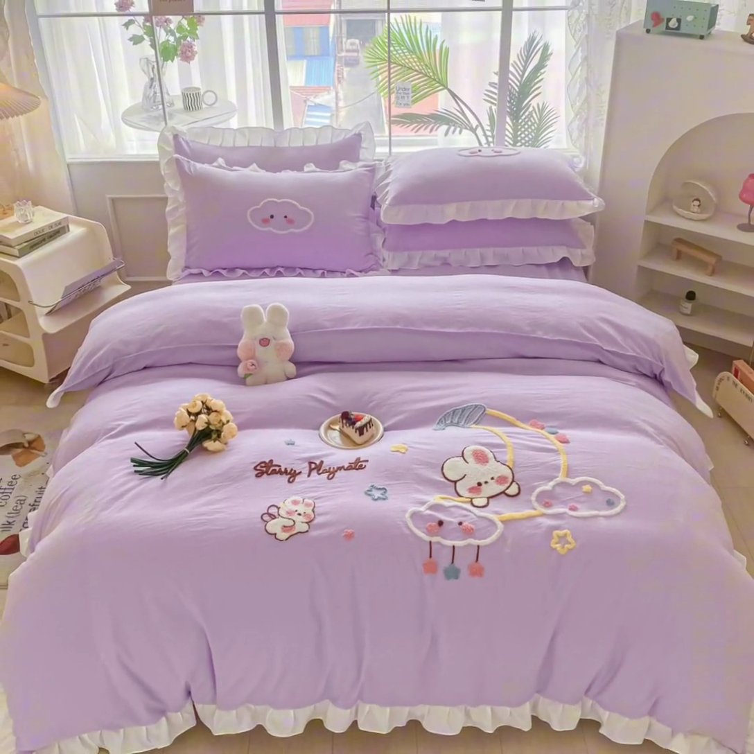 91家纺网 家纺一手货源 找家纺 易禾家纺 2024新款水洗棉毛巾绣晚安梦四件套专版花型 晚安梦-紫