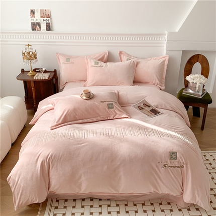 91家纺网 家纺一手货源 找家纺 （总）首尔 2023新款加厚宝宝绒四件套  