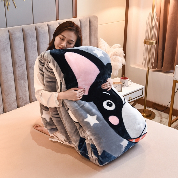 91家纺网 家纺一手货源 找家纺 新月家纺（锦威郎） 2023新款时尚系列毛毯 心动