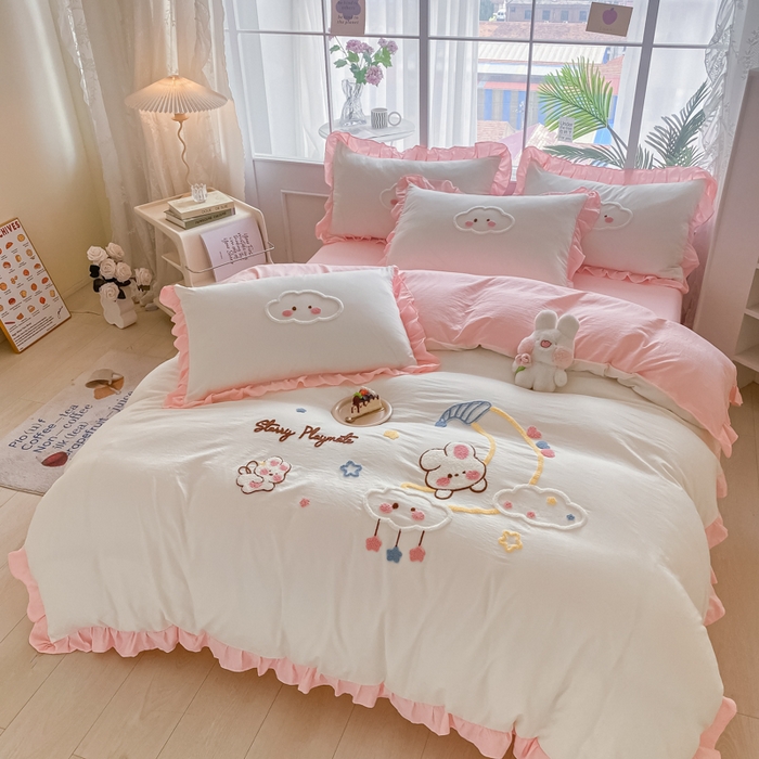 91家纺网 家纺一手货源 找家纺 （总）易禾家纺 2024新款水洗棉毛巾绣晚安梦四件套专版花型