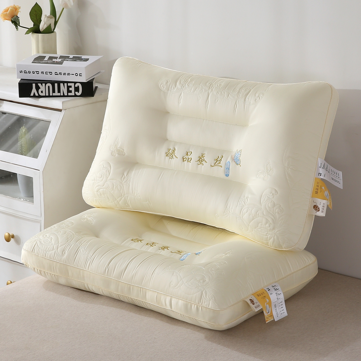 91家纺网 家纺一手货源 找家纺 天意美  2023新款护颈锥助眠臻品蚕丝乳胶枕头枕芯 48x74cm臻品蚕丝-白（一只）