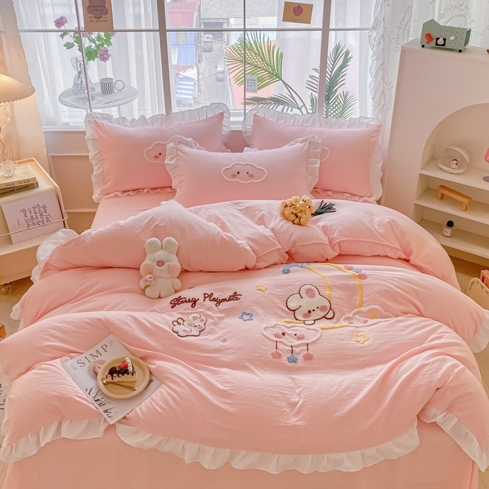 91家纺网 家纺一手货源 找家纺 易禾家纺 2024新款水洗棉毛巾绣晚安梦四件套专版花型 晚安梦-粉