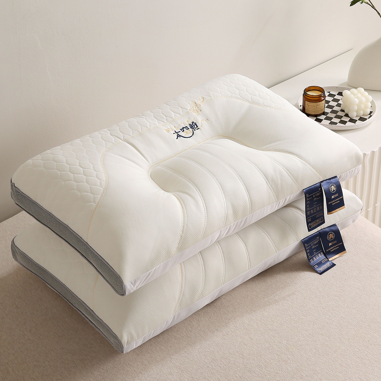 91家纺网 家纺一手货源 找家纺 天意美 2023新款-高弹星空舱护颈锥枕头枕芯 45x72cm太空舱（1号)（一只）