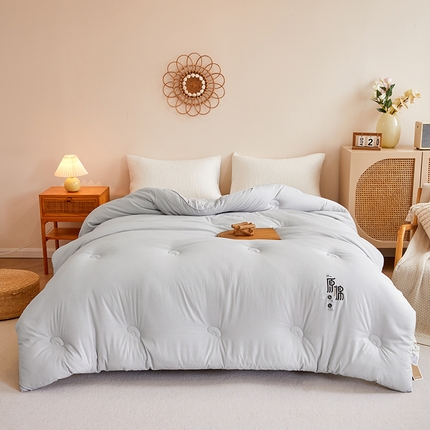 91家纺网 家纺一手货源 找家纺 （总）米乐多细条纹水洗皱皱纱10%大豆被加厚冬被被子被芯春秋被