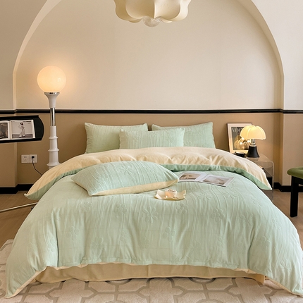 91家纺网 家纺一手货源 找家纺 澳梵 2023新款雕花牛奶绒四件套 冬日花信-嫩绿