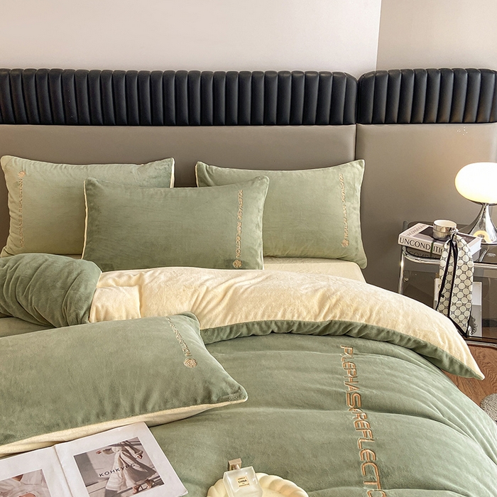 91家纺网 家纺一手货源 找家纺 澳梵 2023新款轻奢风牛奶绒刺绣四件套 浅豆绿