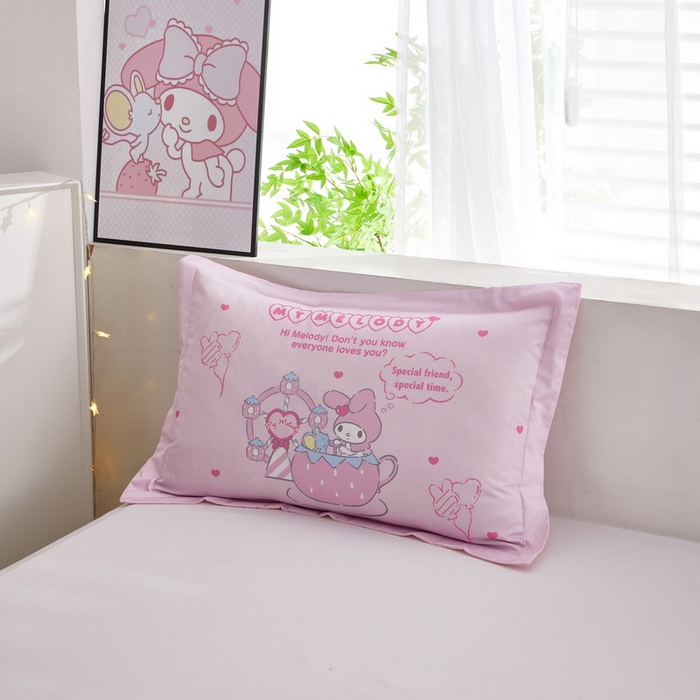 91家纺网 家纺一手货源 找家纺 蘭菲2023新款全棉印染三丽鸥全棉大版卡通四件套-枕套 花园宝宝