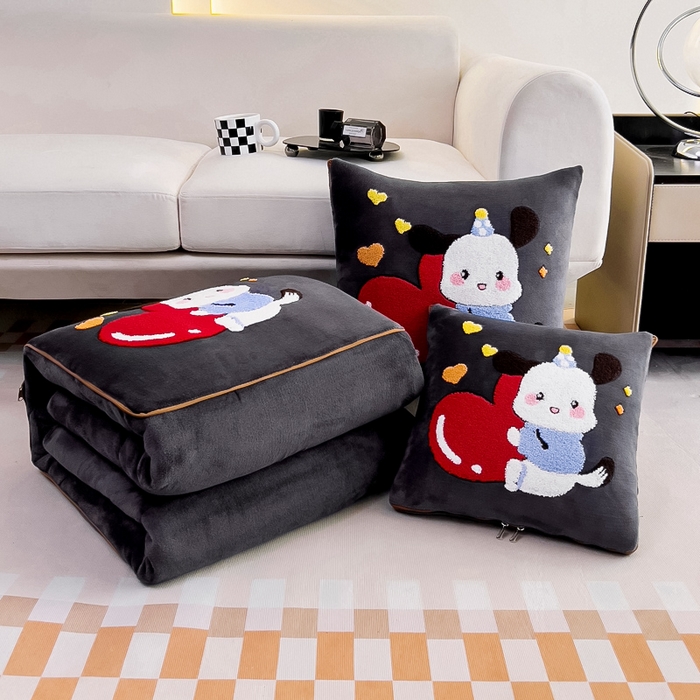 91家纺网 家纺一手货源 找家纺 阳光依佰 2023新款牛奶绒毛巾绣秋冬加厚抱枕被 深灰