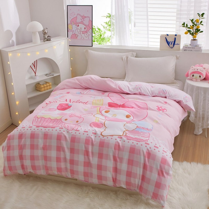 91家纺网 家纺一手货源 找家纺 蘭菲2023新款全棉印染三丽鸥全棉大版卡通四件套-被套 节日快乐