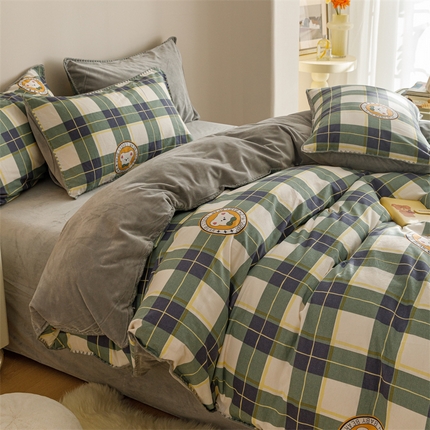 91家纺网 家纺一手货源 找家纺 总红粉佳人新款小清新卡通贝壳边三角针棉加绒单被套