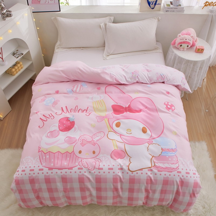 91家纺网 家纺一手货源 找家纺 蘭菲2023新款全棉印染三丽鸥全棉大版卡通四件套-被套 节日快乐