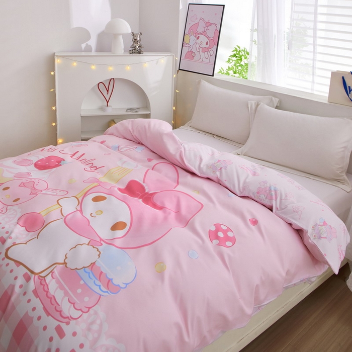 91家纺网 家纺一手货源 找家纺 蘭菲2023新款全棉印染三丽鸥全棉大版卡通四件套-被套 节日快乐