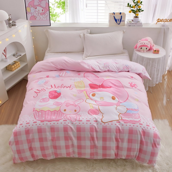 91家纺网 家纺一手货源 找家纺 蘭菲2023新款全棉印染三丽鸥全棉大版卡通四件套-被套 节日快乐