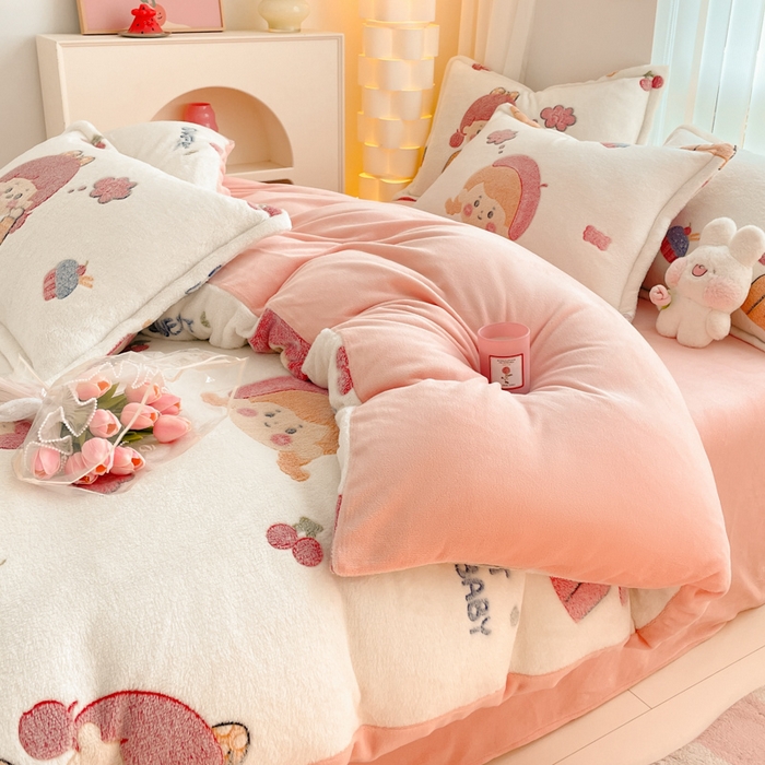 91家纺网 家纺一手货源 找家纺 同田家纺 2024秋冬新品雪花绒牛奶绒印花四件套 甜蜜女孩