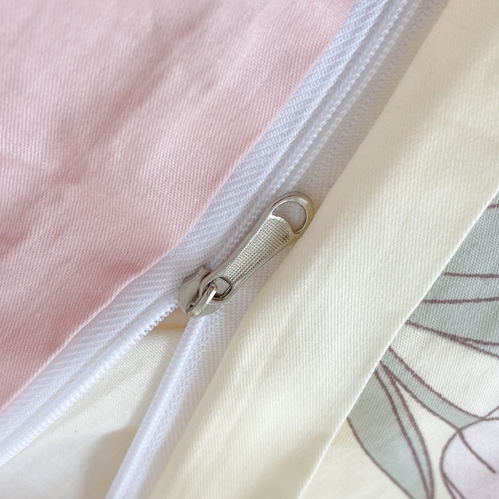 91家纺网 家纺一手货源 找家纺 昔可家纺 2023新款少女粉渐变色上下铺全棉四件套 软萌兔兔郁金