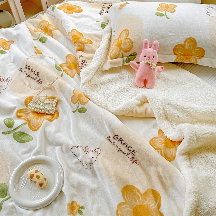 91家纺网 家纺一手货源 找家纺 沐慕 2023新款毛毯 花漾兔