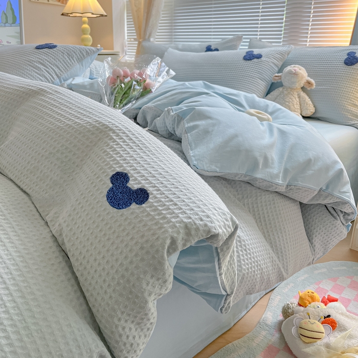 91家纺网 家纺一手货源 找家纺 慕尚2025华夫格全棉米奇毛巾绣四件套 米奇 天蓝