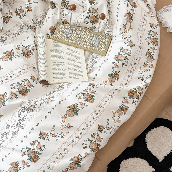 91家纺网 家纺一手货源 找家纺 昔可家纺 2023新款法式田园花卉混搭全棉四件套 复古咖玫瑰