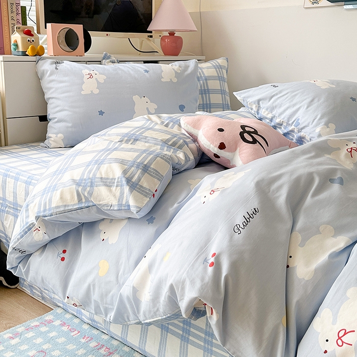 91家纺网 家纺一手货源 找家纺 昔可家纺 2023新款多巴胺卡通学生季全棉四件套 丝带小兔