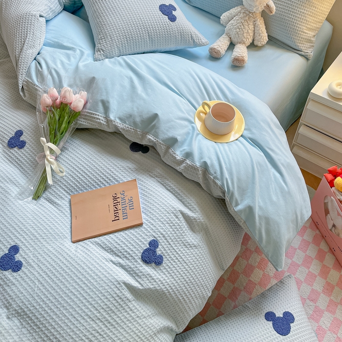 91家纺网 家纺一手货源 找家纺 慕尚2025华夫格全棉米奇毛巾绣四件套 米奇 天蓝