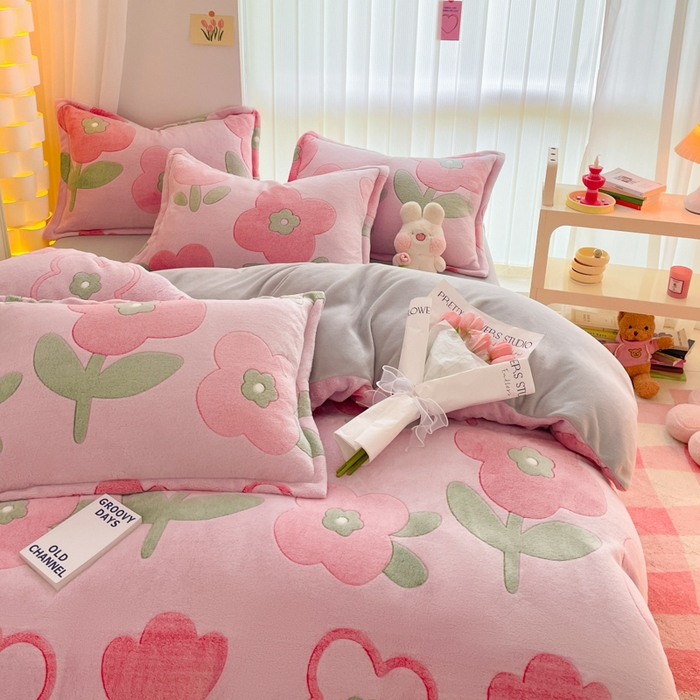 91家纺网 家纺一手货源 找家纺 同田家纺 2024秋冬新品雪花绒牛奶绒印花四件套 秘密花园