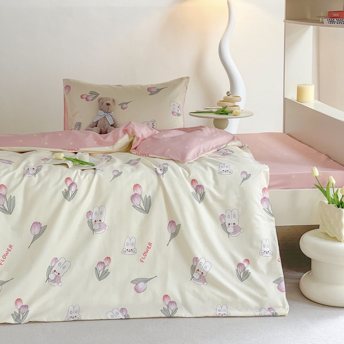 91家纺网 家纺一手货源 找家纺 昔可家纺 2023新款少女粉渐变色上下铺全棉四件套 软萌兔兔郁金