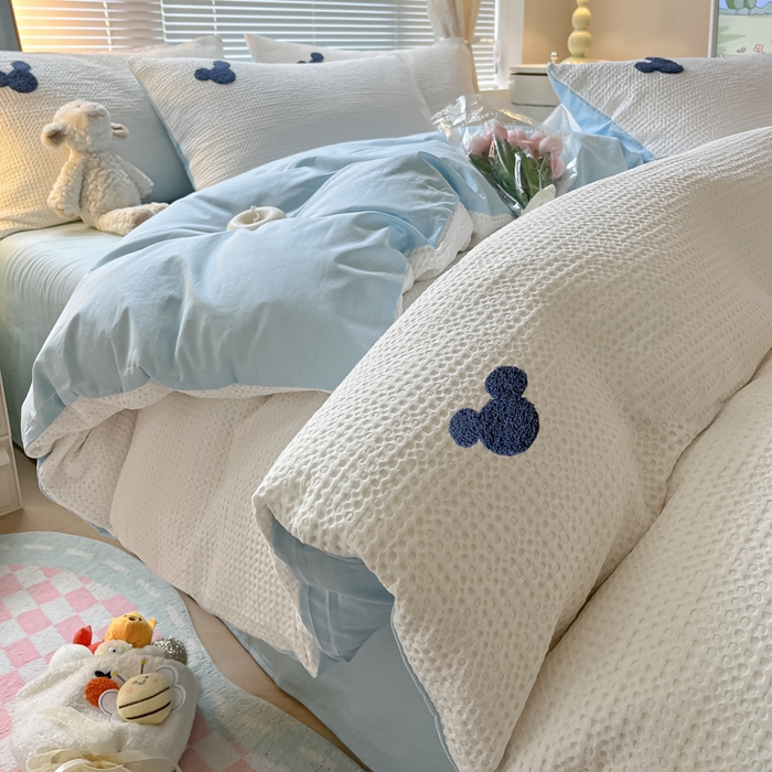 91家纺网 家纺一手货源 找家纺 慕尚2025华夫格全棉米奇毛巾绣四件套 米奇 白蓝