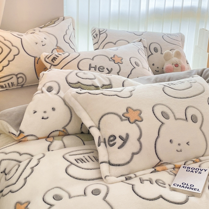 91家纺网 家纺一手货源 找家纺 同田家纺 2024秋冬新品雪花绒牛奶绒印花四件套 恐龙之家