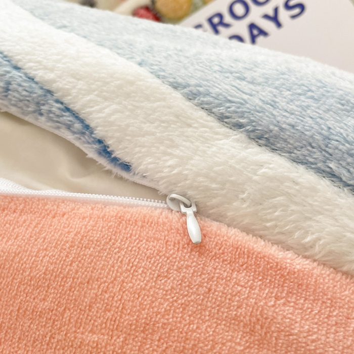 91家纺网 家纺一手货源 找家纺 同田家纺 2024秋冬新品雪花绒牛奶绒印花四件套 彩条小熊